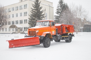 Черниговский поселковый совет получил новый спецКрАЗ