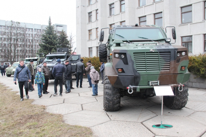 КрАЗи побували на присязі поліцейських у Полтаві